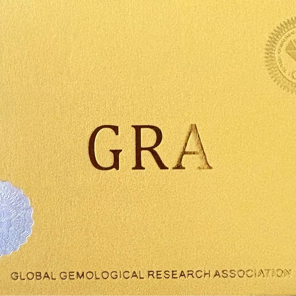 ✨ 3ct Emerald Cut Moissanite Pendant Necklace Sterling Silver | GRA Certified - Picture 4 of 5